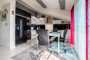  Apartment Alduk  Сплит